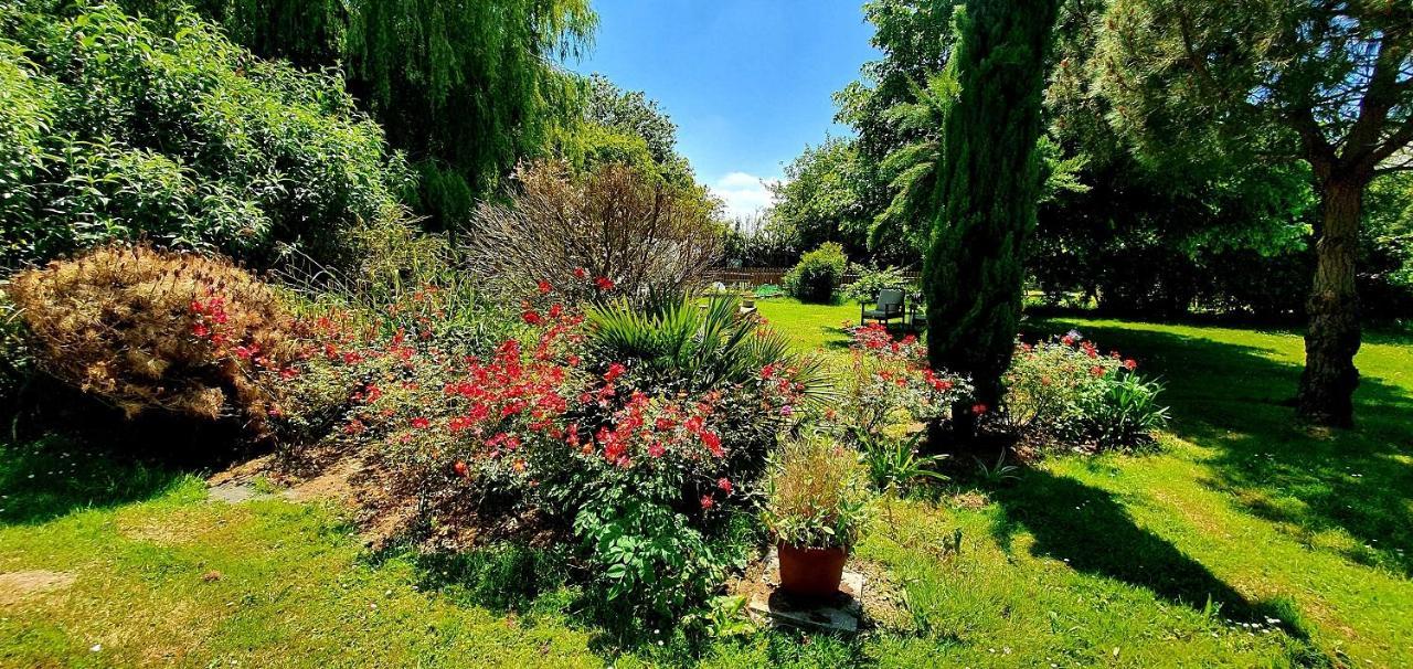 La Vallée du Launay Taden Exterior foto